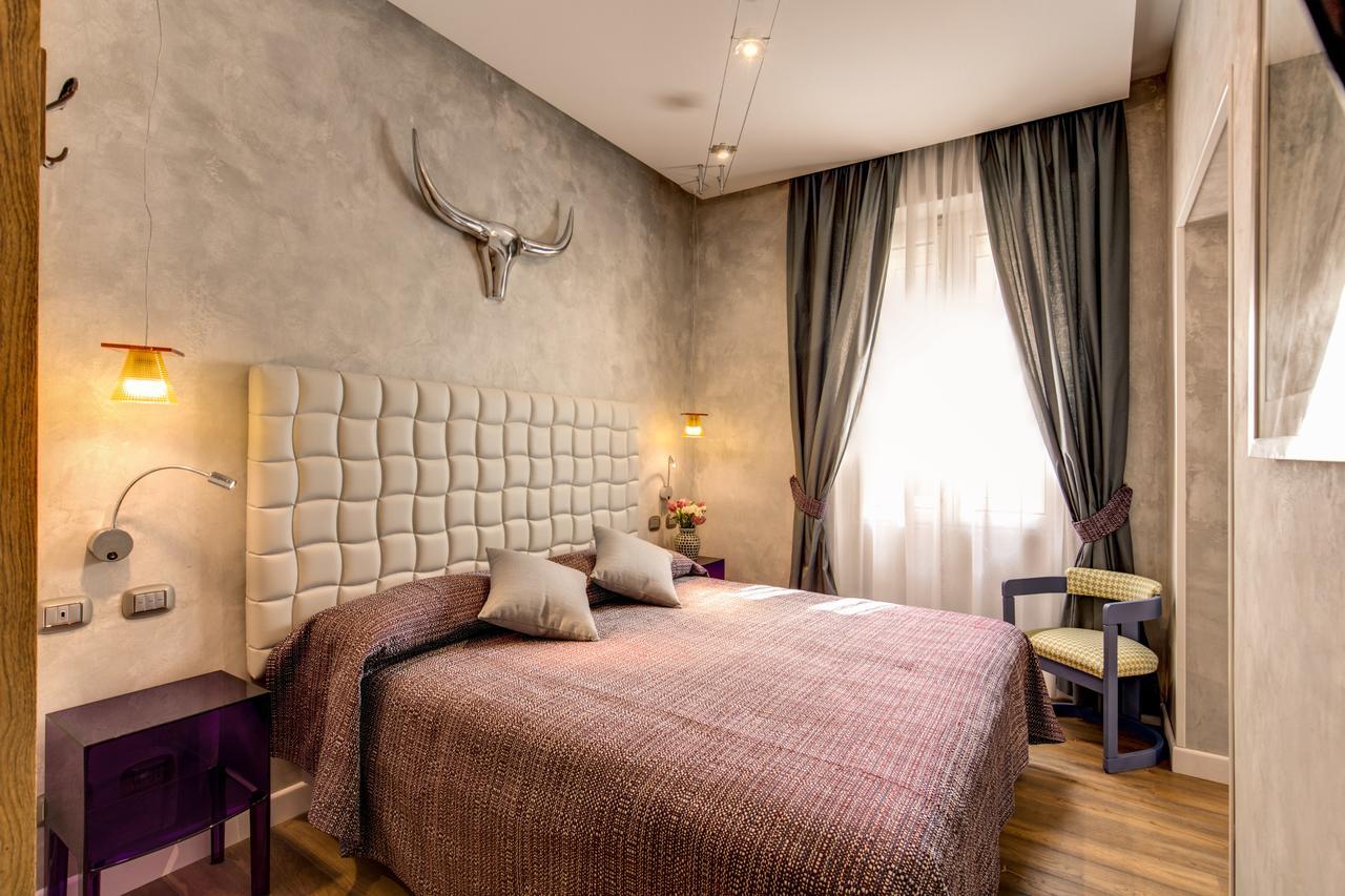 Parlamento Boutique Hotel Рим Екстериор снимка